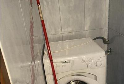 Apartament 4 camere transformat in 3 camere , zona ultracent - 12