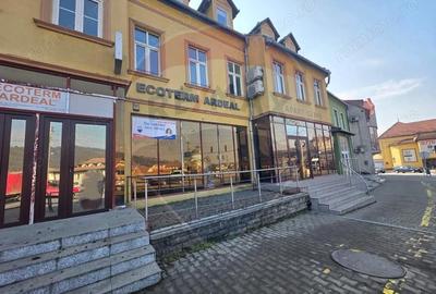 Spațiu comercial, de 120 mp, în Ultracentral - 1