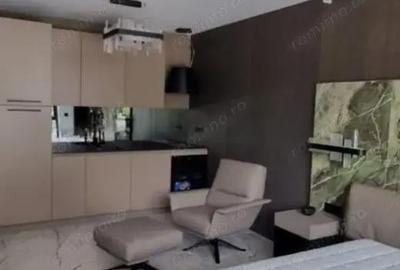 Garsonieră în Central