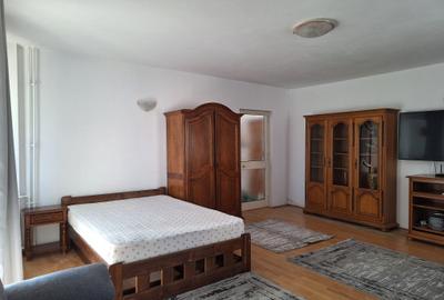 Garsonieră Centrală Lângă Unirii: Renovată Recent, Etaj 3/8 și Costuri Mici! - 6