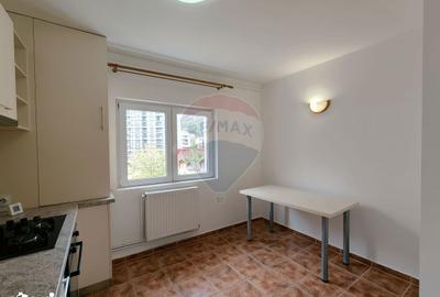 Apartament cu 3 camere, mobilat în Astra - 1