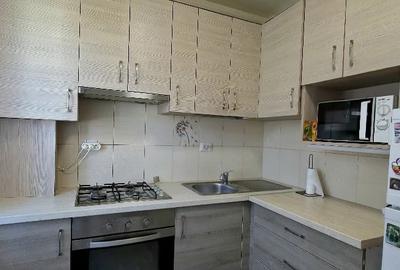 Garsonieră decomandată în Central - 7