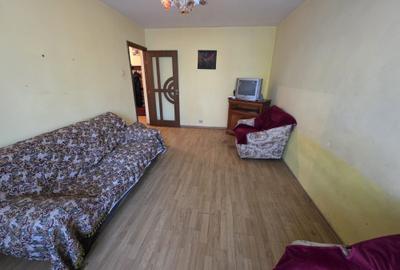 Apartament cu 3 camere în Dacia