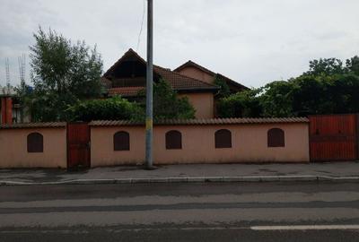 Casă cu 4 camere în Central - 7