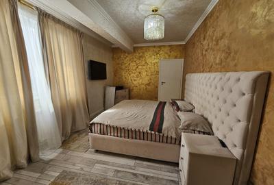 Apartament cu 3 camere semidecomandat în Central - 9