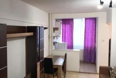 Garsoniera situata in zona Colina Universitatii - 2