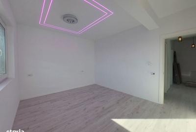 Casă cu 5 camere cu Canalizare în Central - 4