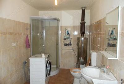 Casă cu 3 camere în Ghirodei - 11