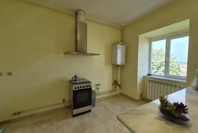 Vanzare apartament 2 camere *NOU* - zona centrala - str. Slt. M. C. Oancea - 6