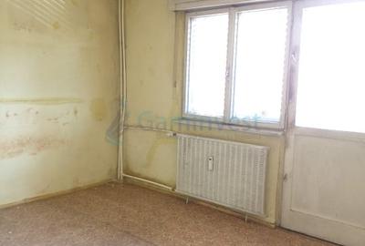 Apartament cu 3 camere decomandat în Rogerius - 3