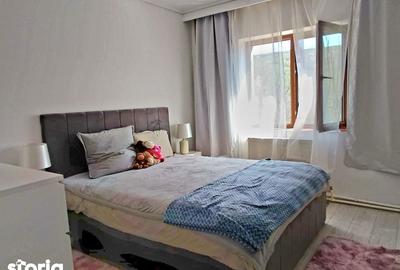 Casă cu 5 camere cu Teren 6381 Mp în Bârnova - 12