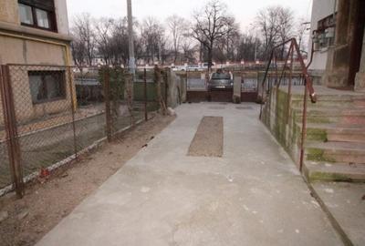 Apartament cu 2 camere decomandat în P-ța Leul - 11