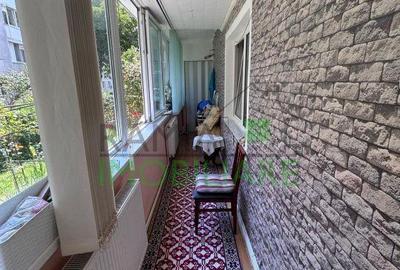 Apartament cu 2 camere semidecomandat, mobilat în Dârste - 1