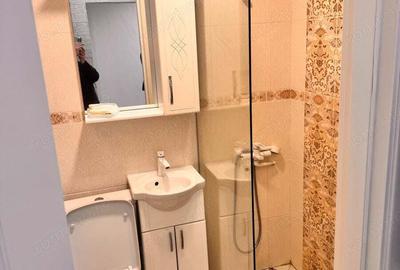 Garsonieră decomandată în Florilor