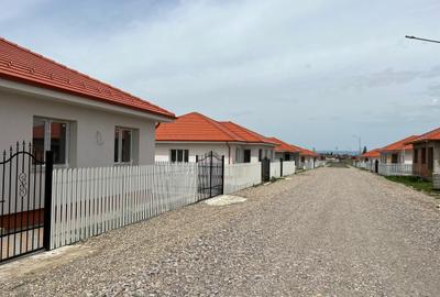 Prejmer, casa individuala - 4 camere, teren 500 mp, - 4