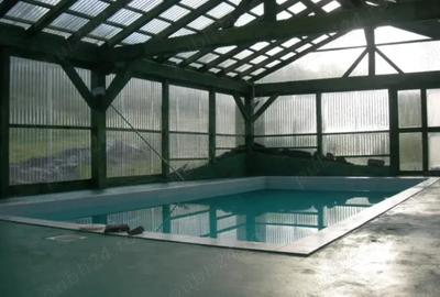 Casă cu 7 camere în Rusca - 1