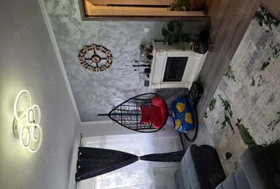 Apartament cu 3 camere decomandat în Central - 1