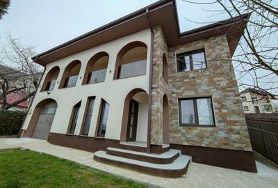 Casă individuală cu 5 camere în Valea Adâncă