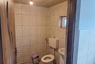 Casă cu Teren 1000 Mp în Malu - 2