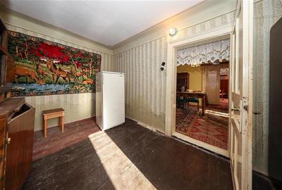 Casă individuală cu 5 camere cu Teren 1092 Mp în Purcăreni - 8