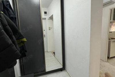 Apartament cu 4 camere decomandat în Central - 3