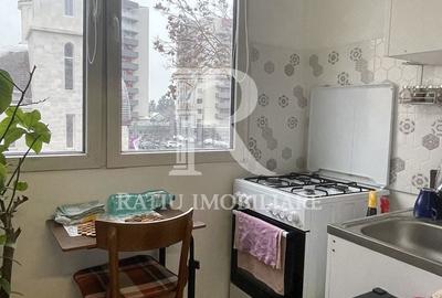 Apartament cu 3 camere decomandat în Calea Aradului - 2