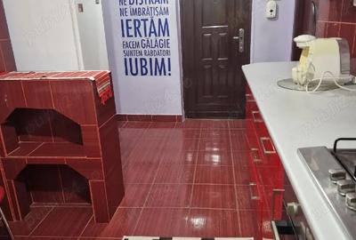 Apartament cu 3 camere semidecomandat în Central - 6