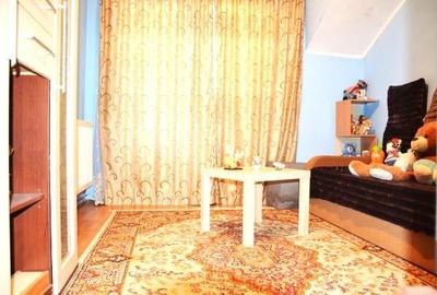 Casă cu 5 camere cu Teren 880 Mp în Exterior Est - 9