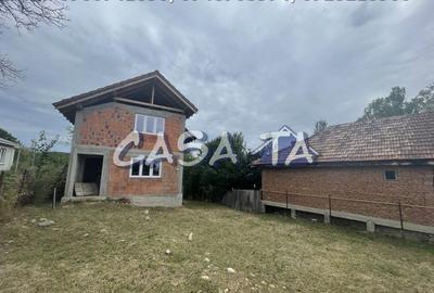 Casă individuală cu 3 camere cu Canalizare în Central - 4