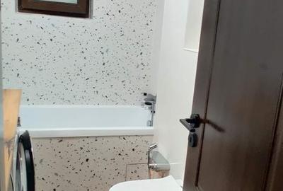 Apartament cu 3 camere decomandat în Nicolina - 4