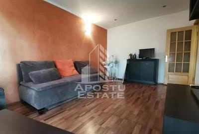 Apartament cu 3 camere decomandat, mobilat în Complex Studențesc