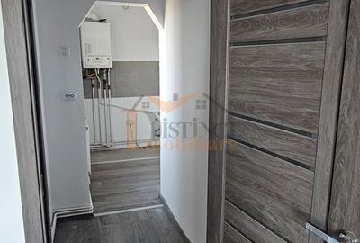 Apartament cu 3 camere decomandat în Astra - 3