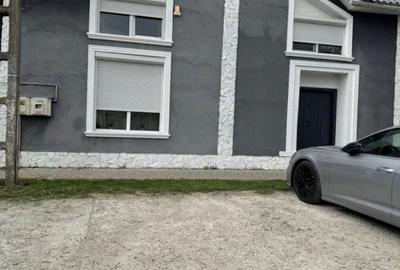 Casă cu 4 camere în Dâmbovița - 2