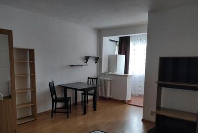 Dristor fix la metrou etaj 9 Dristor fix la metrou etaj 9 - 1