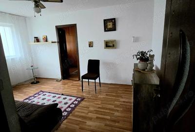 Vand apartament 2 camere, parter, Ploie?ti mobilat complet, gata de mutare 46.000 negociabil Vand apartament 2 camere, parter, Ploie?ti mobilat complet, gata de mutare 46.000 negociabil - 3