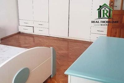 Apartament cu 4 camere decomandat în Unirii Sud - 8