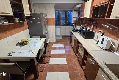 Apartament cu 3 camere în Central - 5