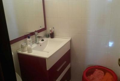 Apartament cu 3 camere decomandat în Sebastian - 10