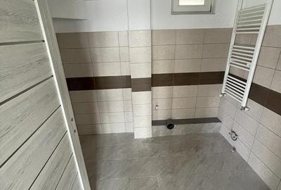 Casă cu Teren 500 Mp în Țuțora - 2