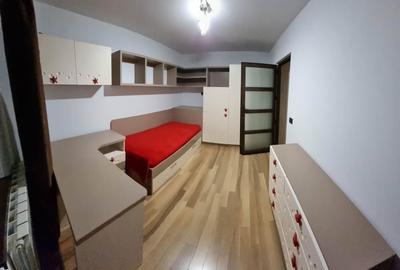 Apartament cu 3 camere în Central - 8