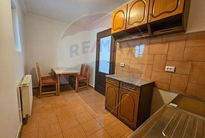 Casă individuală cu 4 camere cu Teren 304 Mp în Andrei Mureșanu - 8