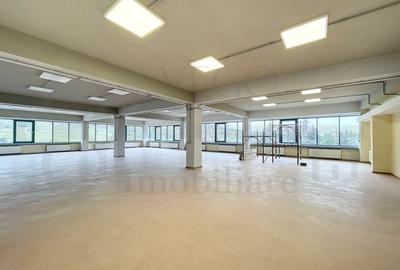 Spațiu comercial, de 220 mp, în Mărăști