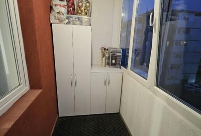 Apartament cu 3 camere decomandat, mobilat în Apărătorii Patriei - 18