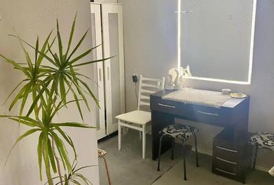 Garsonieră decomandată în Militari - 1