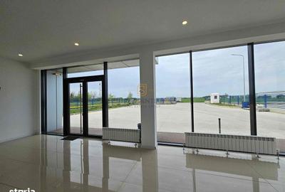 Spațiu comercial, de 510 mp, în Vest - 15
