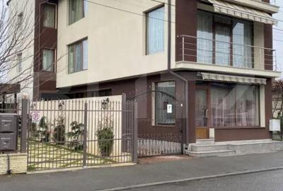 Casă cu 4 camere cu Teren 180 Mp în Cetate - 1