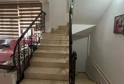 Casă cu 7 camere cu Teren 120 Mp în Colentina - 6