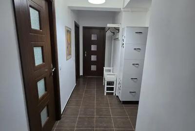 Apartament cu 2 camere decomandat în Apărătorii Patriei - 9
