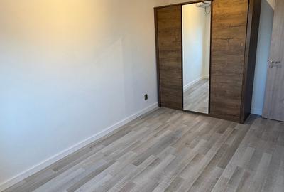 Apartament cu 3 camere decomandat în Tineretului - 9
