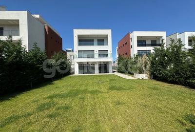 Casă individuală cu 5 camere cu Canalizare în Băneasa - 14